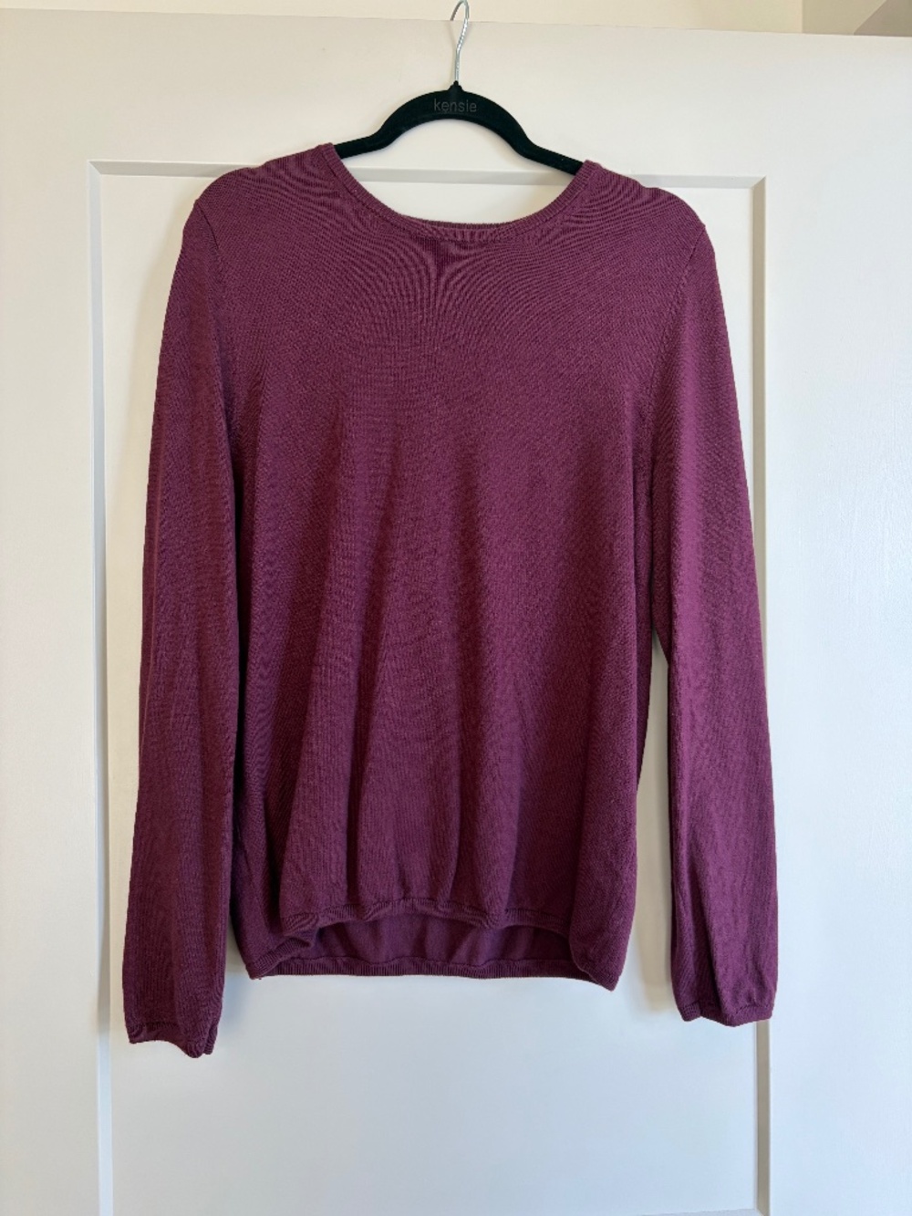 Ann Taylor burgundy sweater L